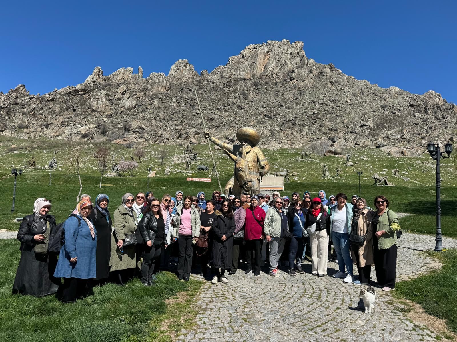 Kültürel Mi̇ras Gezi̇leri̇ Tüm Hiziyla Devam Edi̇yor (4)