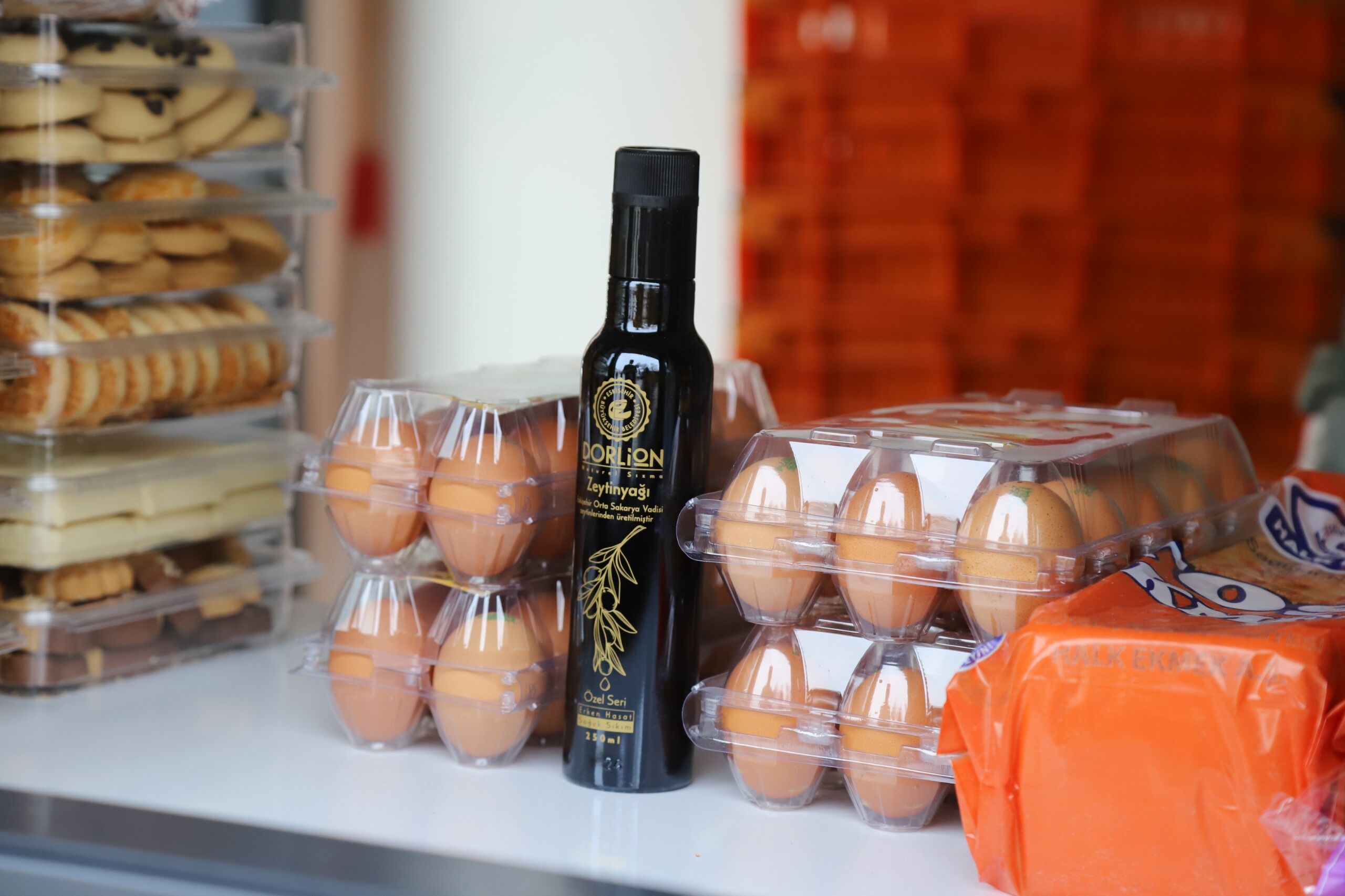 Ödüllü Dorli̇on Zeyti̇nyaği Artik Halk Et Market Ve Halk Ekmek Büfeleri̇nde (7)