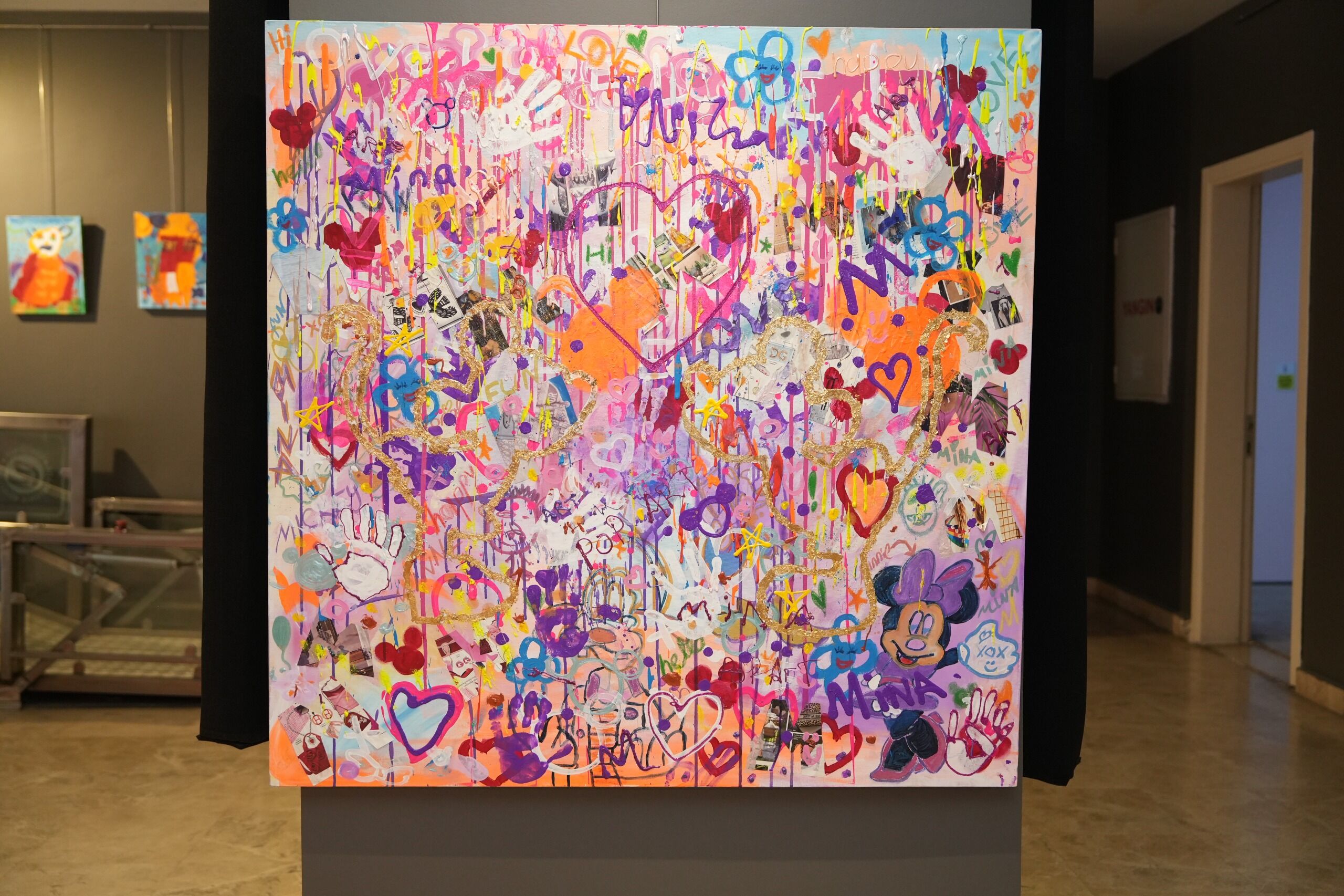 “Renkleri̇n Çocuk Hali̇” Sergi̇si̇ Açildi (13)