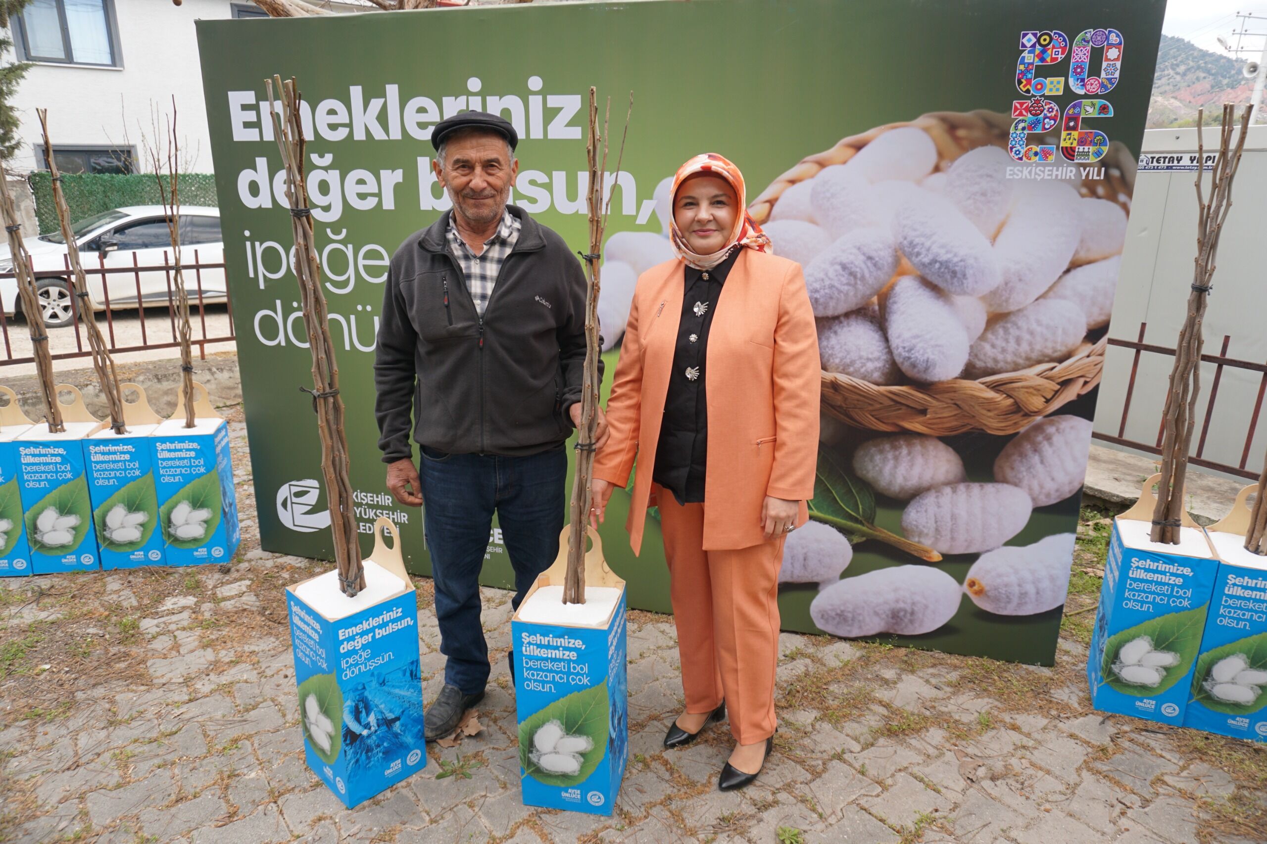 Saricakaya’da 600 Dut Fi̇dani Üreti̇ci̇yle Buluştu (5)