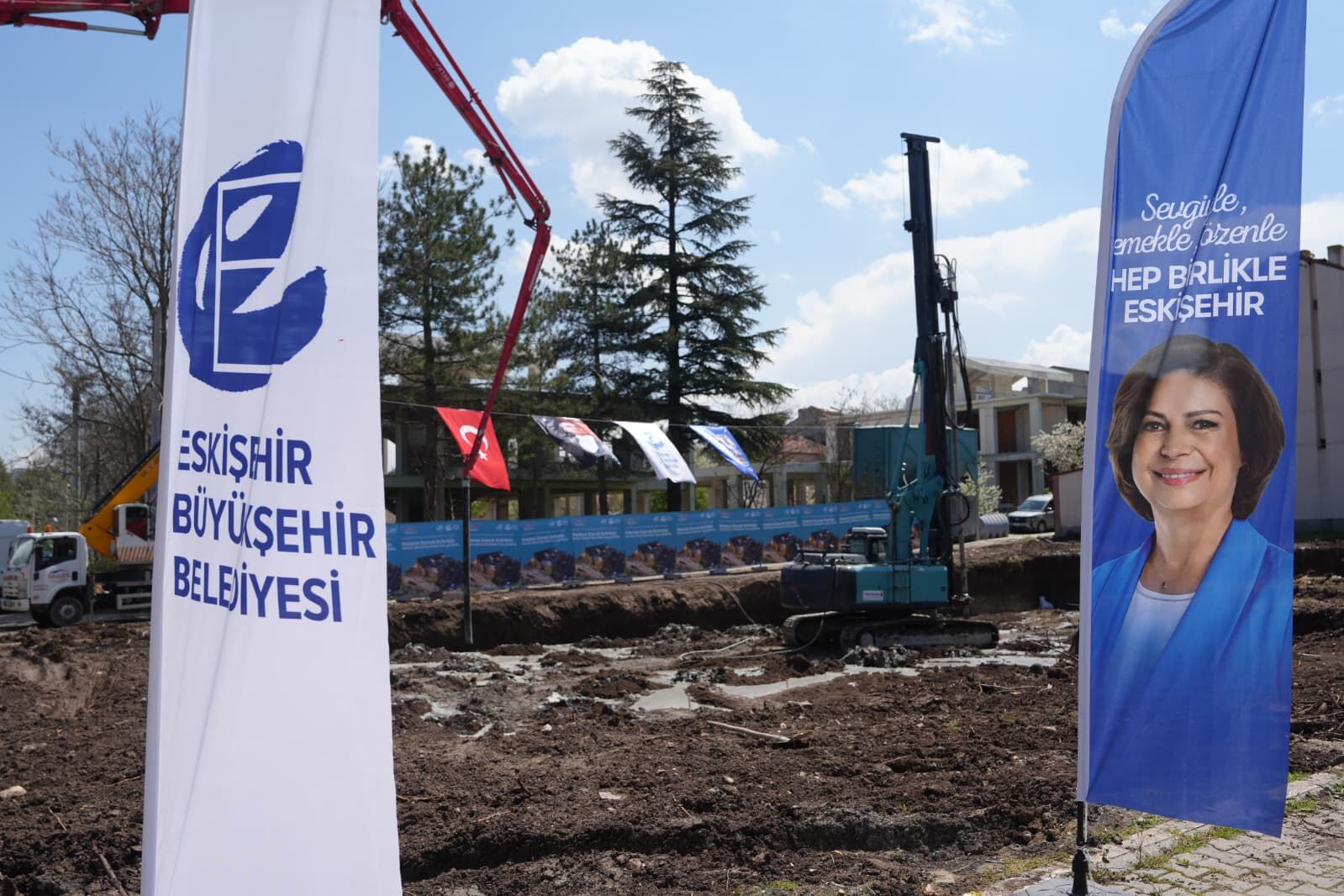 Sazova’ya Çocuklara Özel Modern Yaşam Alaninin Temeli̇ Atildi (8)