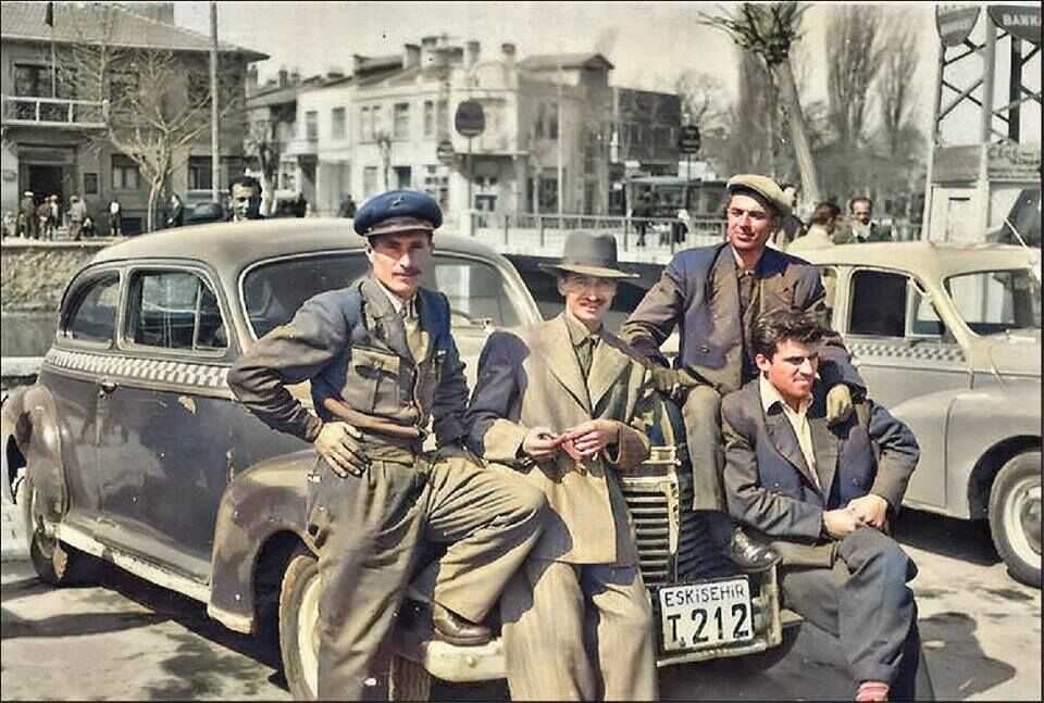 50'Li Yıllar Köprübaşı Taksi Durağı-2