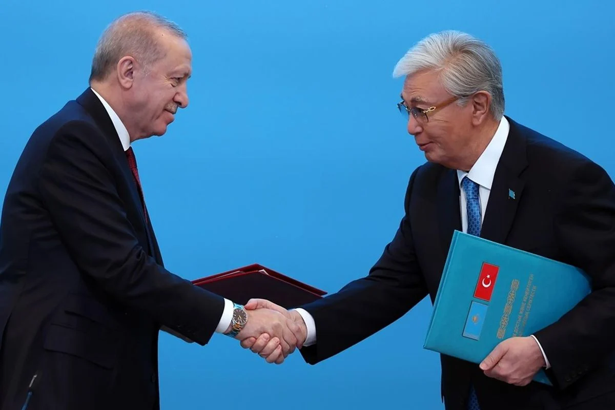 Cumhurbaskani Erdogan Astanada Kazakistanla 13 19845138 2137 Amp