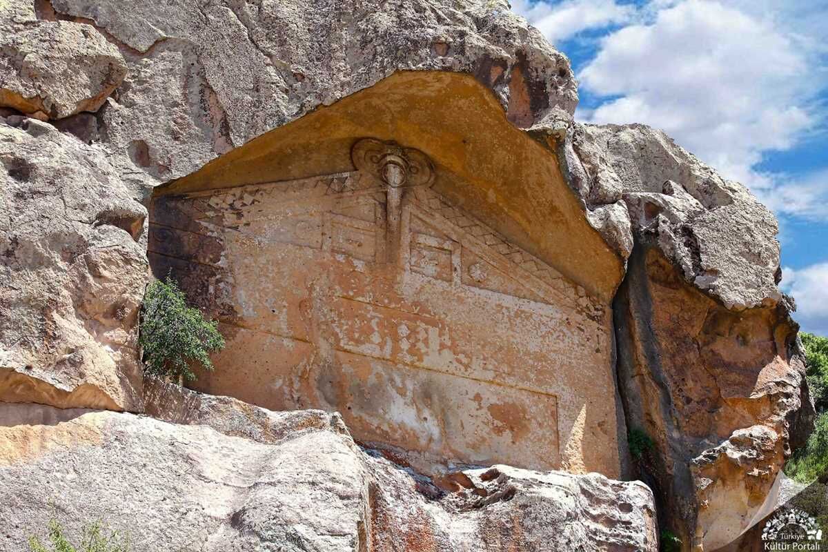Eski̇şehi̇r Frig Vadisi Servet Uygun (6) Kopya
