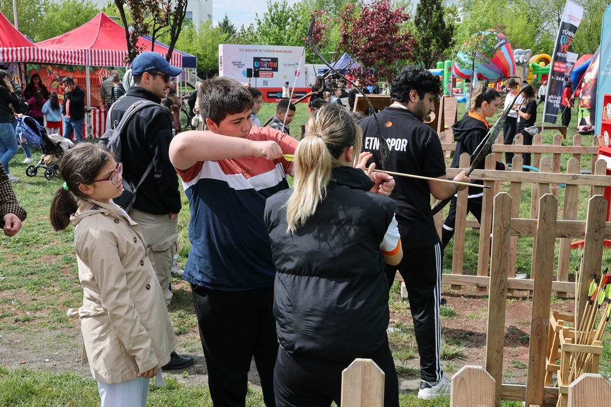 Eski̇sehi̇r Kyf 4. Gun (1)