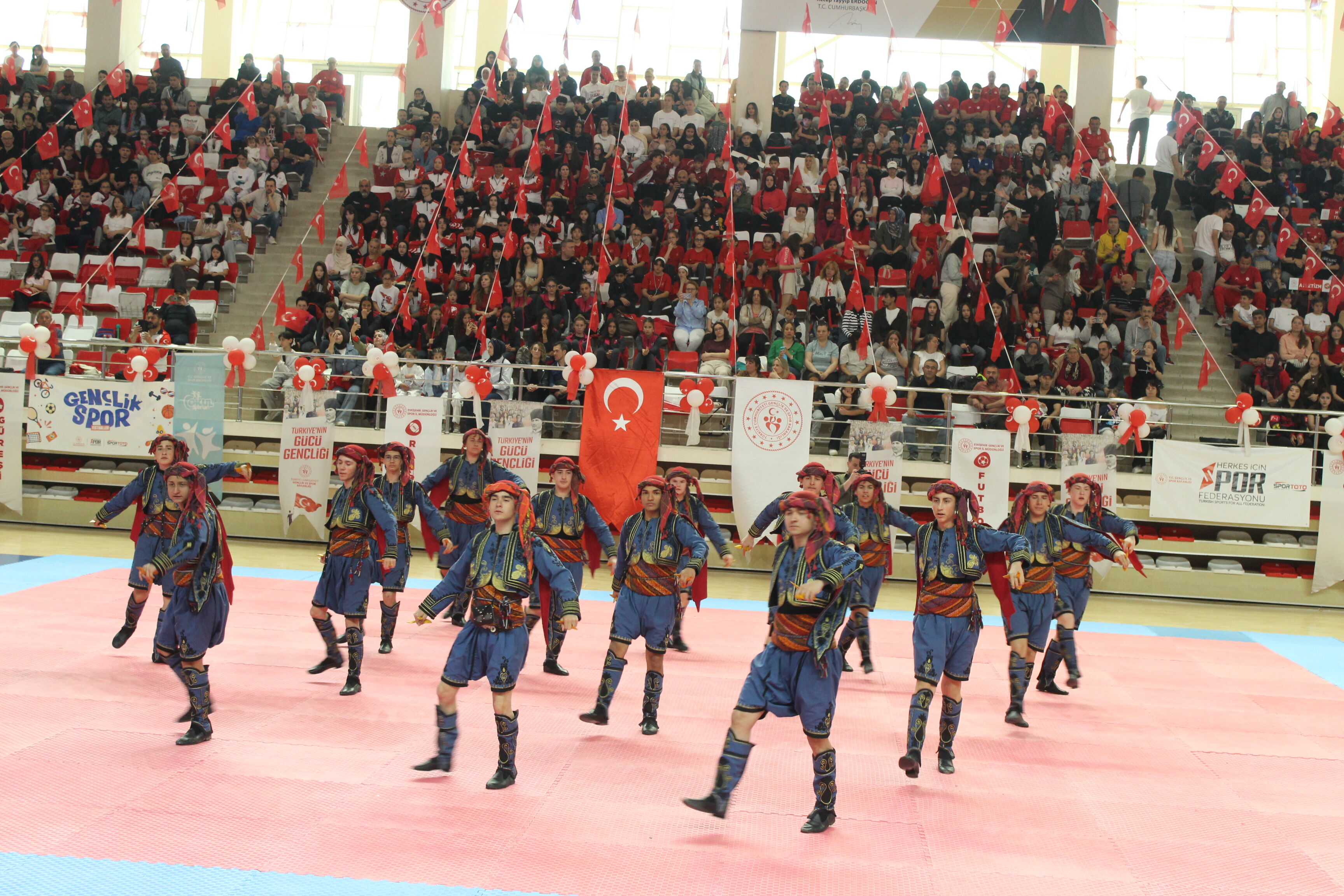 Coşku ve gurur bir arada