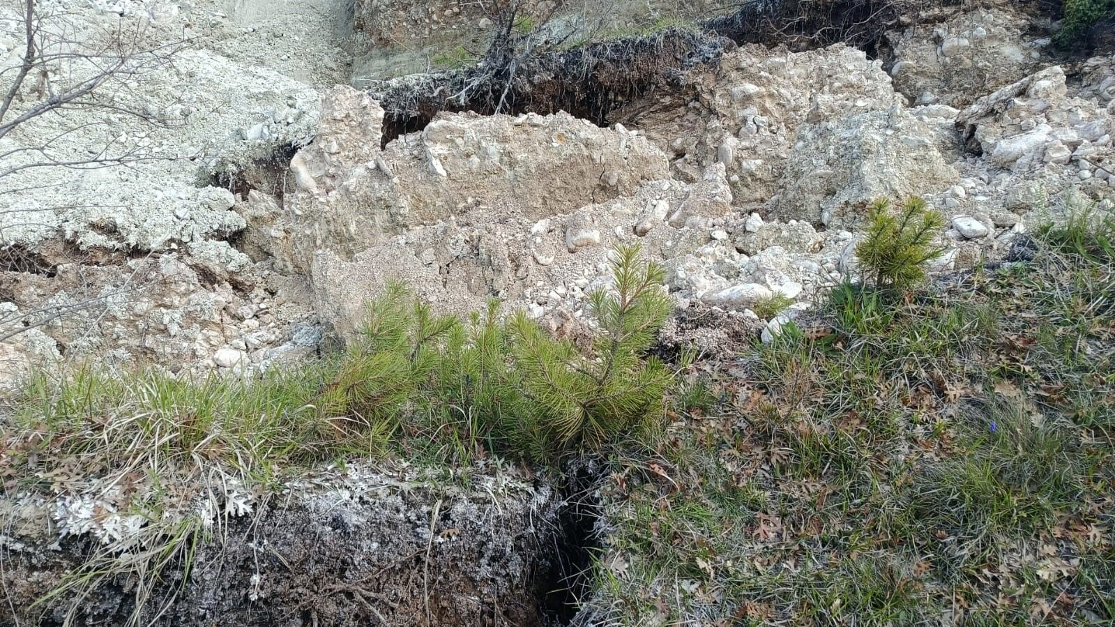 Toprak Kaymasi (3)