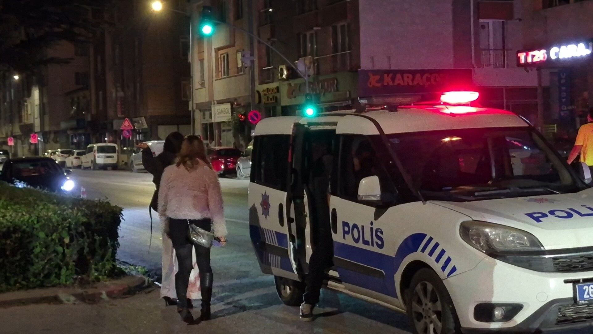 A W735361 06