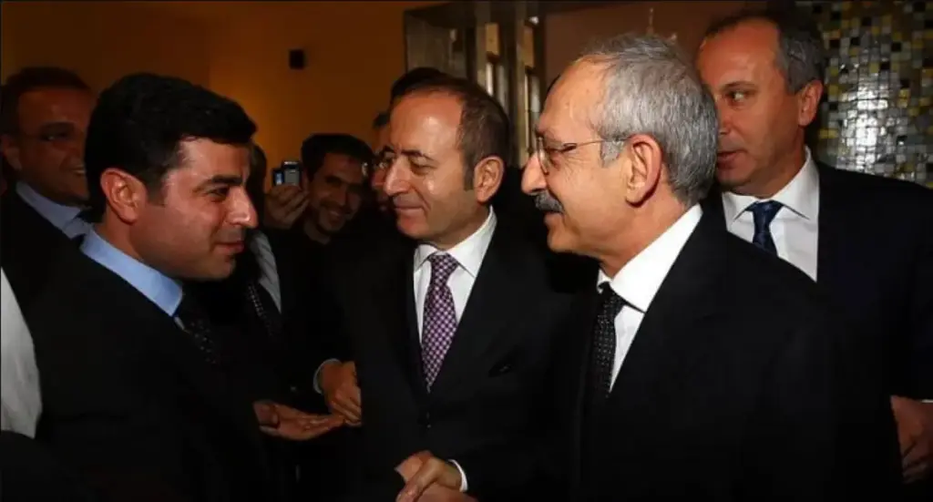 D E M İ R T A Ş