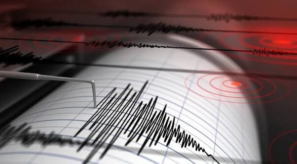 6.1 Büyüklüğünde deprem oldu!