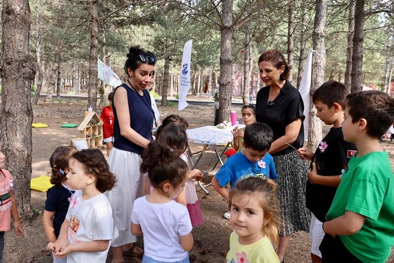 Doğada Ebeveyn Çocuk Buluşmalari Renkli̇ Anlara Sahne Oldu (2)