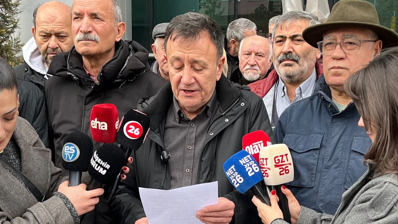 Koca Çinarlar