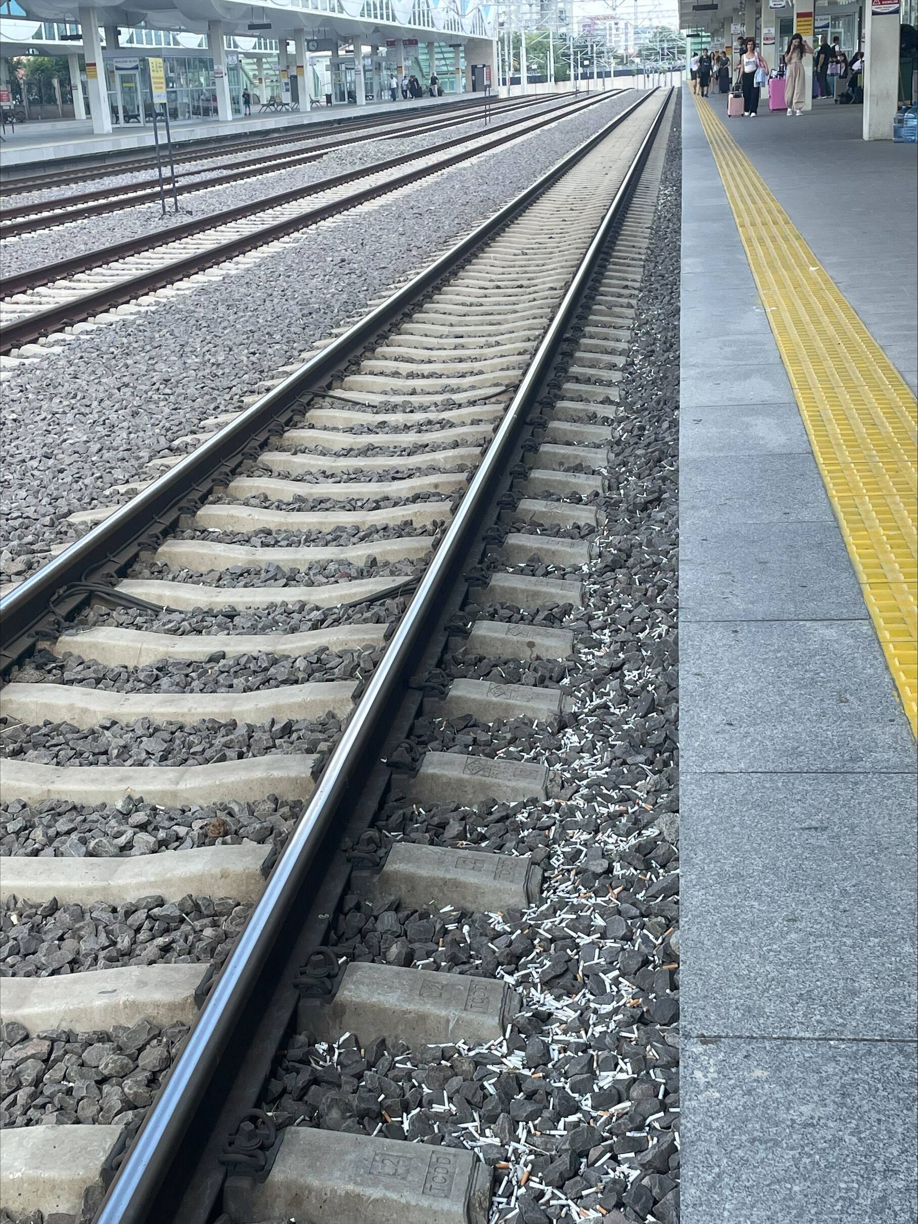 Processed 77 D8 F403 553 F 4 F E8 B1 C2 D0 F6 A8314995