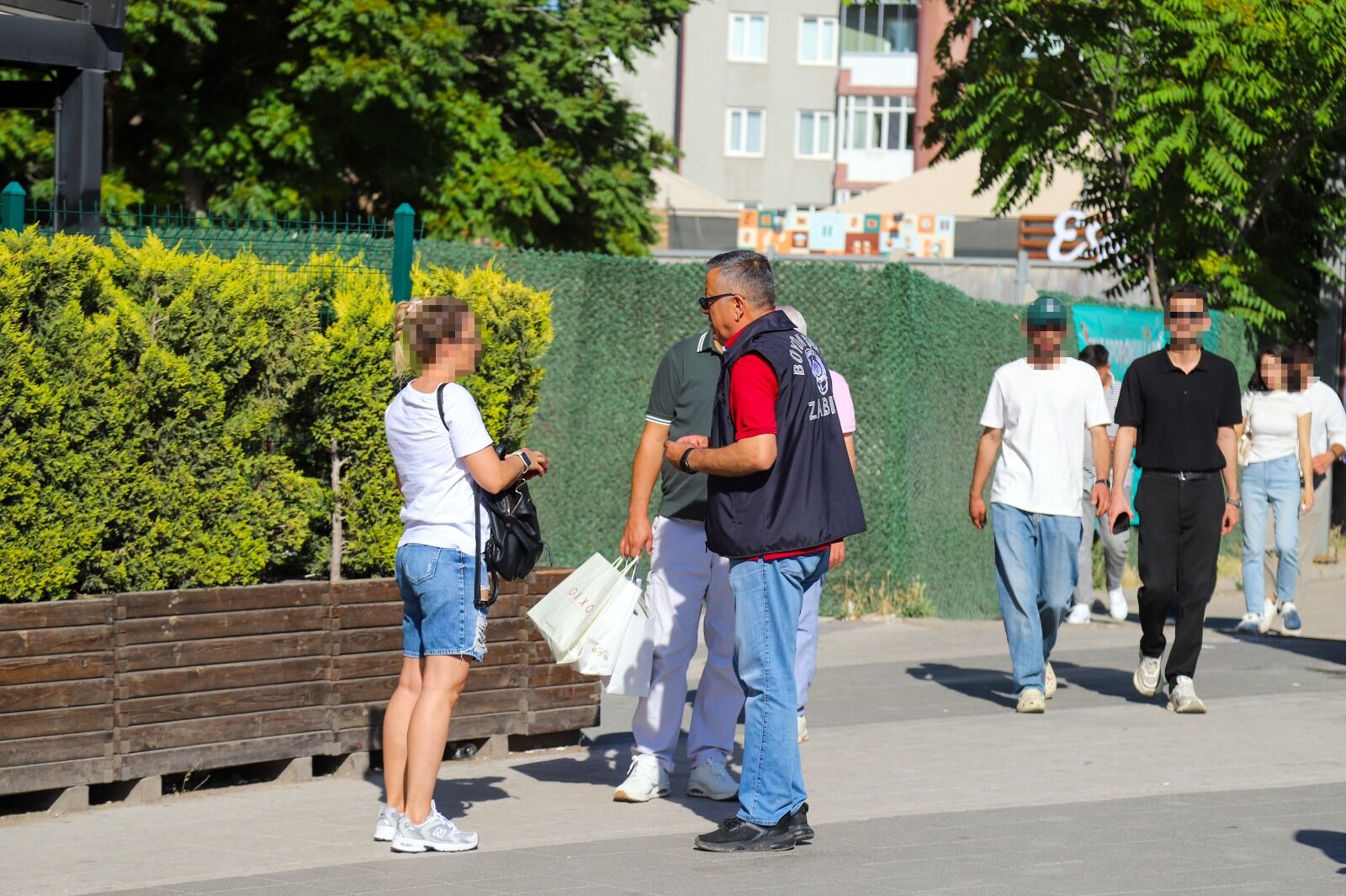 “Tertemi̇z Eski̇şehi̇r” Kampanyasinda Deneti̇mler Sürüyor (4)