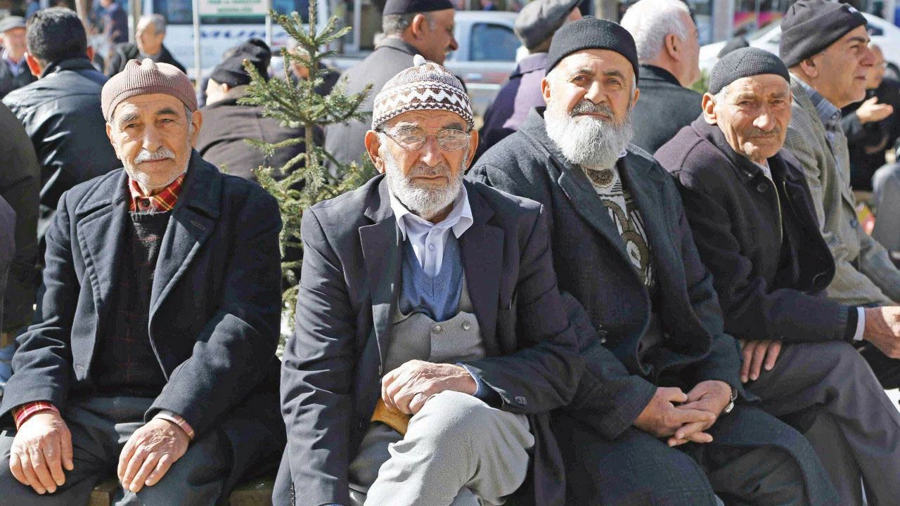 E M E K L İ L E R