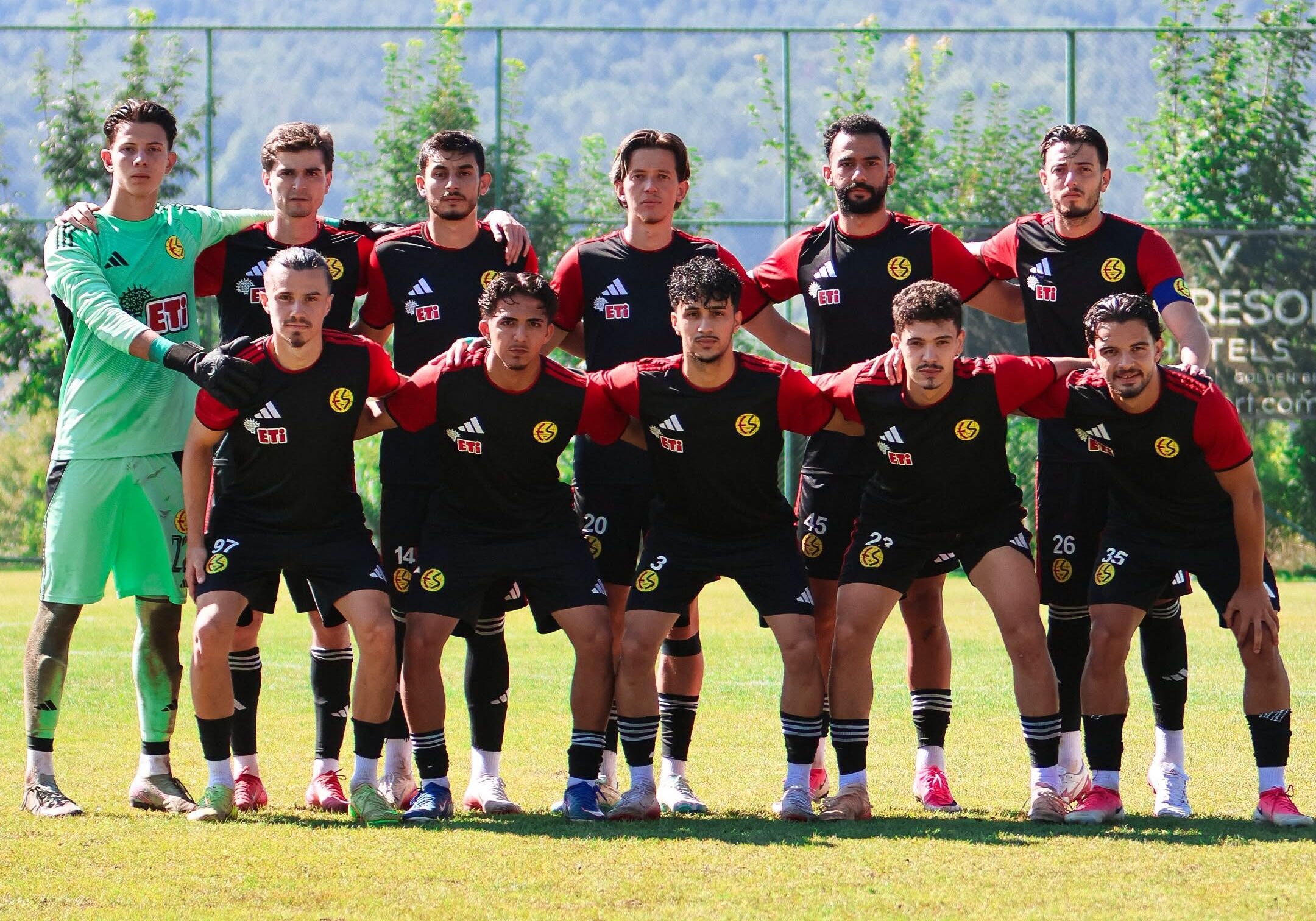 Eskişehirspor'da forma numaraları belli oldu