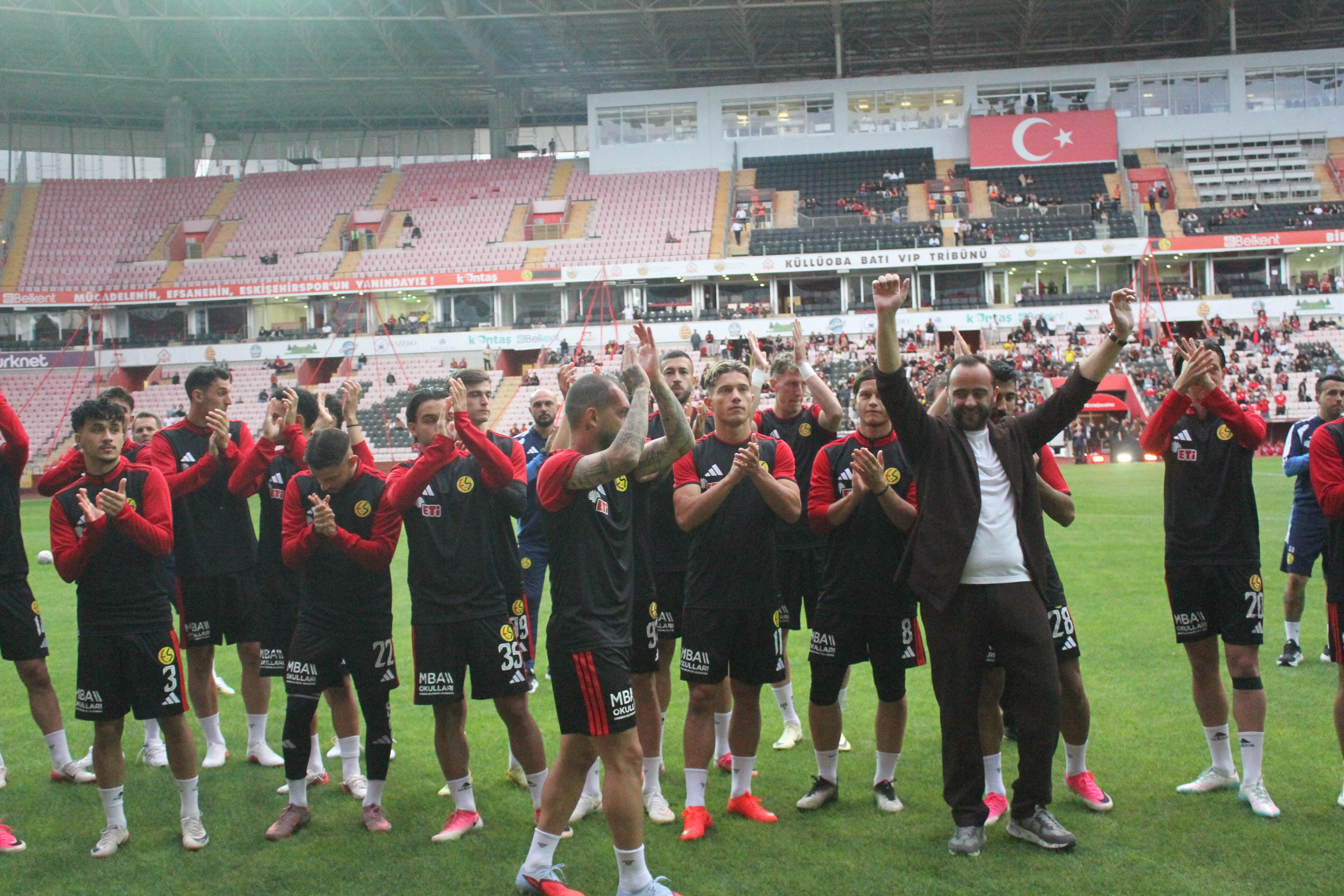 Eskişehirspor yeni sezonu açıyor...