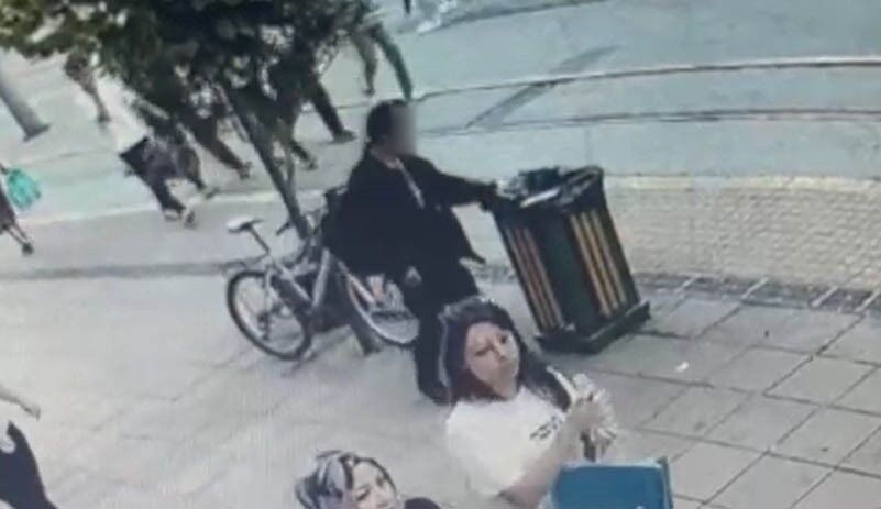4 dakikada telefonu çalındı: “Karnın açsa gel doyurayım”