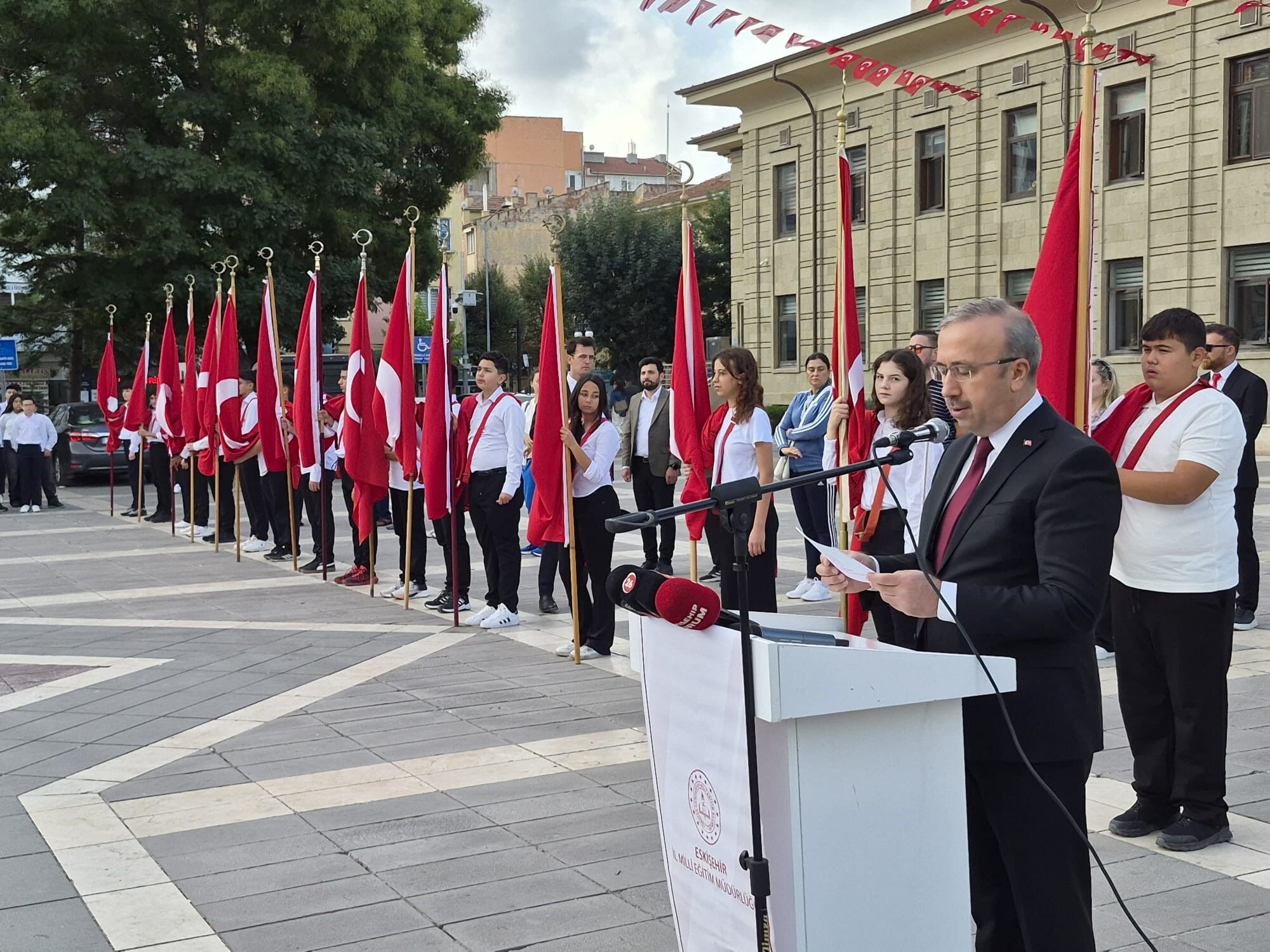 Eği̇ti̇m (1)-6