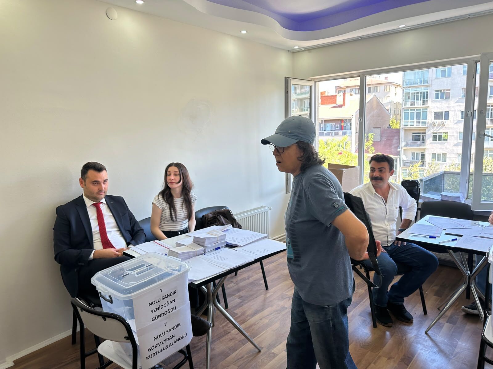 YENİ Parti'de sandık heyecanı