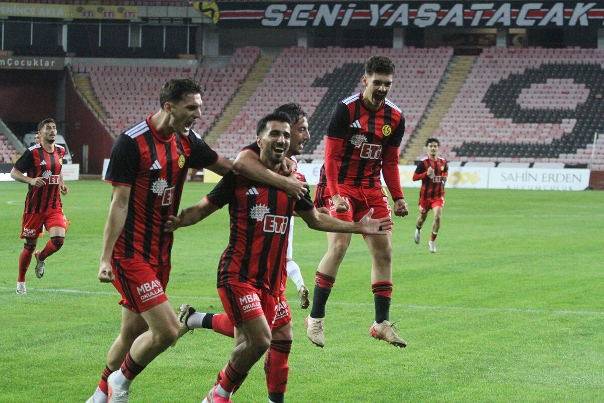Eskişehirspor'da rota Akşehir