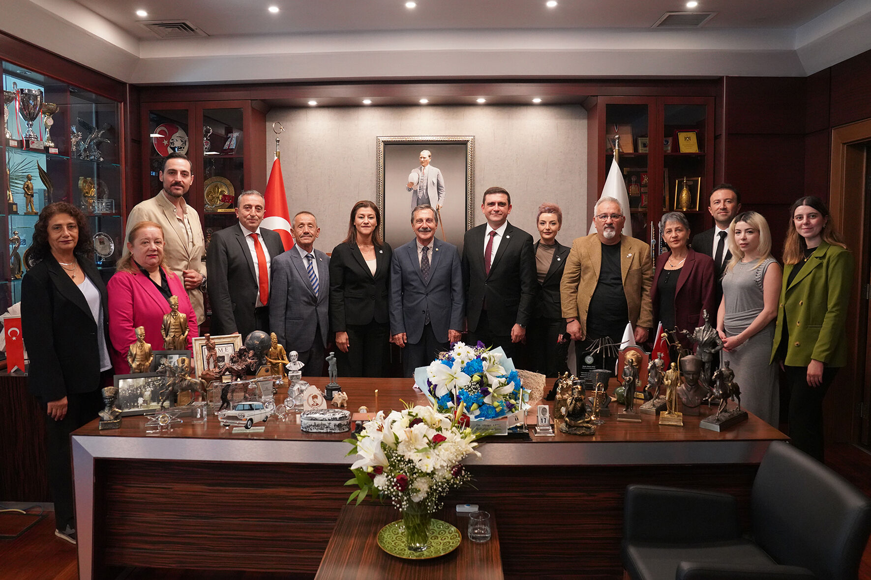 YENİ Parti Tepebaşı yönetiminden Başkan Ataç’a ziyaret