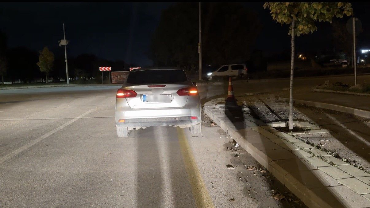 Eskişehir'de kovalamaca sonrası yasaklı madde bulundu