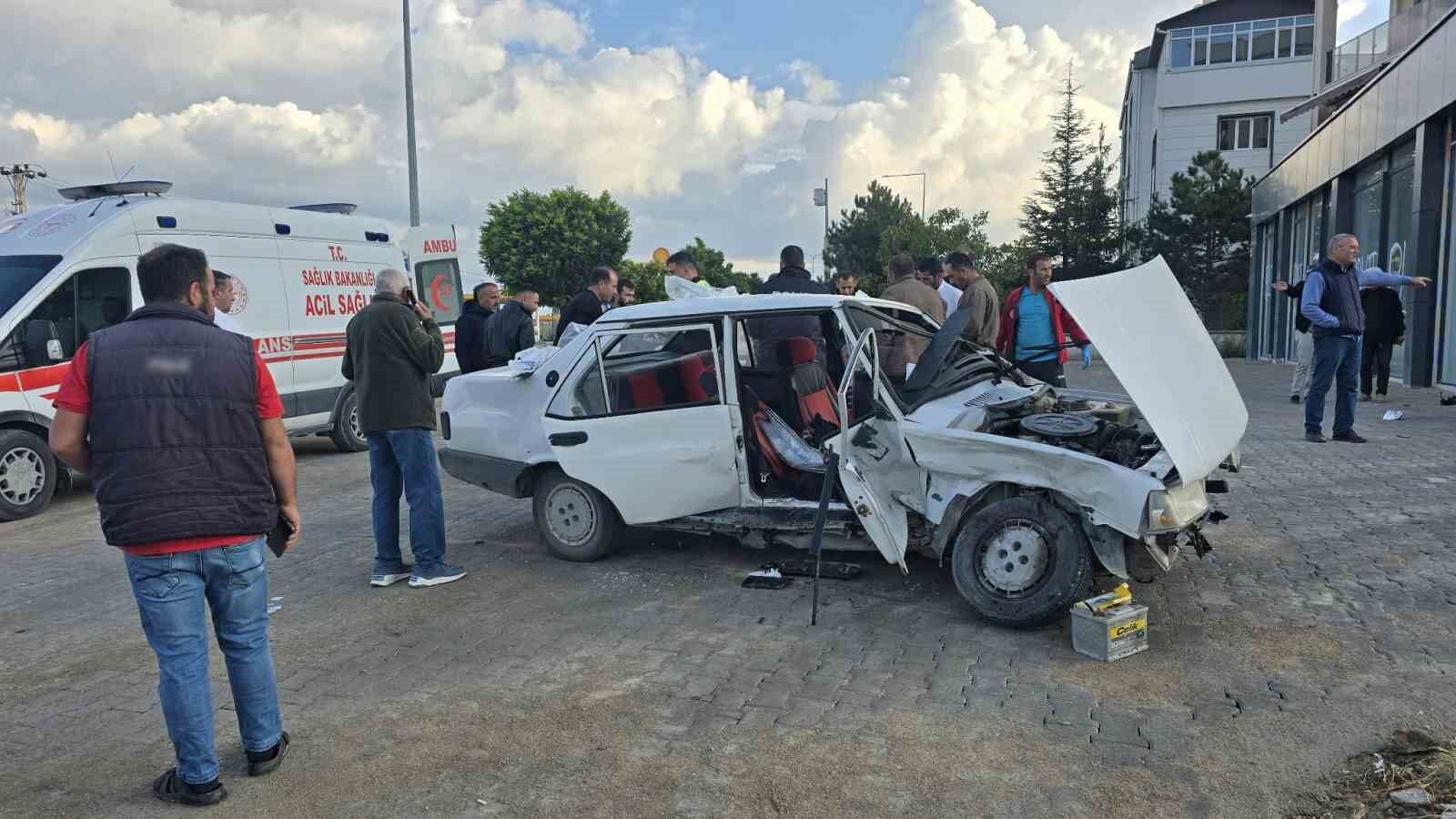 Van'da trafik kazası; 6 yaralı