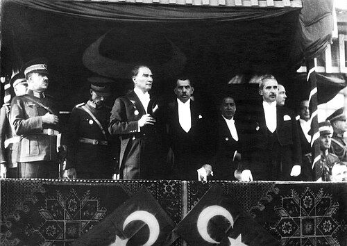 Atatürk-26