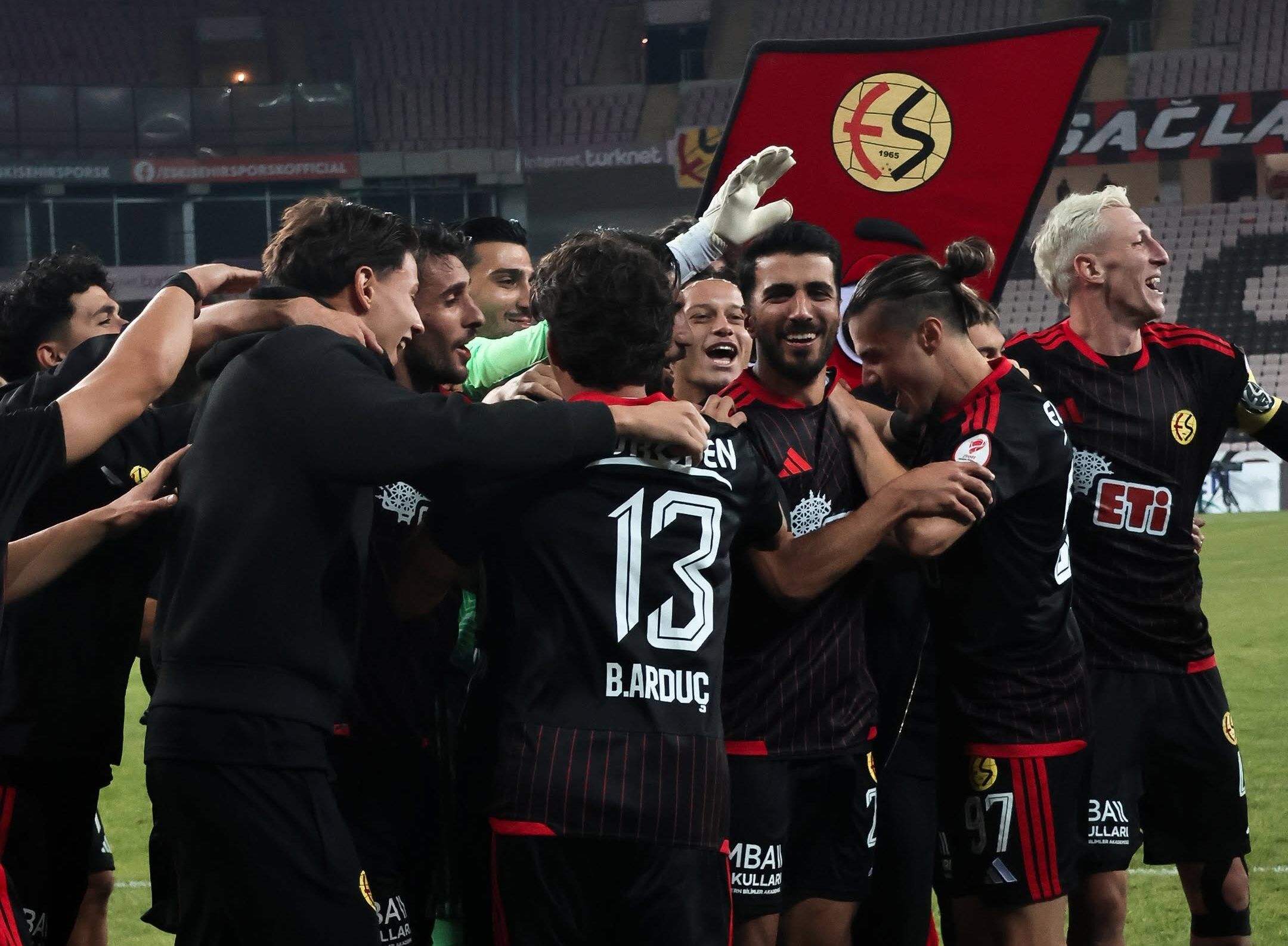 Eskişehirspor gözünü lige çevirdi: Hedef galibiyet...
